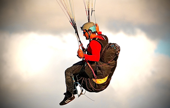 Julio-Vega-Instructor-Paragliding-Pilot